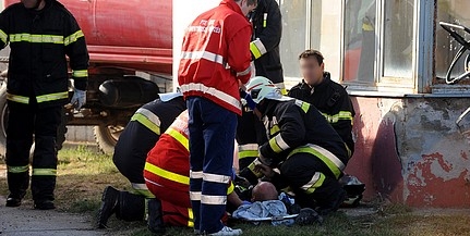 Súlyos sérülést szenvedett egy tűzoltó a pécsváradi oltásban Súlyos sérülést szenvedett egy tűzoltó a pécsváradi oltásban
