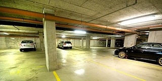 Túlkínálat van fizető parkolókból, nem is drágulnak egyhamar Túlkínálat van fizető parkolókból, nem is drágulnak egyhamar