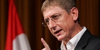 Egy felmérés szerint Gyurcsány megfelezte az MSZP táborát Egy felmérés szerint Gyurcsány megfelezte az MSZP táborát