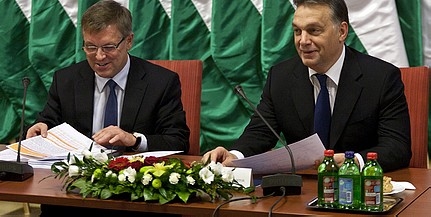 Orbán közgazdászokkal egyeztet a Moody's megvonásáról Orbán közgazdászokkal egyeztet a Moody's megvonásáról