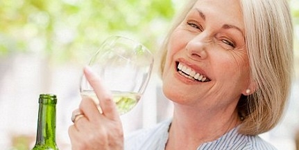A hölgyek szívét már néhány korty alkohol is védi A hölgyek szívét már néhány korty alkohol is védi