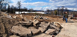 Újabb külföldi pénzszivattyú kezdi meg pécsi működését