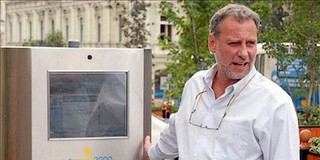 Visszahívták Brettert Bukarestből, állítólag ritkán volt elérhető Visszahívták Brettert Bukarestből, állítólag ritkán volt elérhető