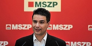 Mesterházy: Orbán Viktor betiltatta a Klubrádiót Mesterházy: Orbán Viktor betiltatta a Klubrádiót