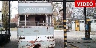 Nem volt aki felújítsa: ócskavassá vált a pécsi emeletes Ikarus Nem volt aki felújítsa: ócskavassá vált a pécsi emeletes Ikarus