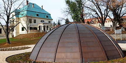 Tízmilliós projektort kap az új planetárium, februárban mindenki megnézheti, de addig titkosították Tízmilliós projektort kap az új planetárium, februárban mindenki megnézheti, de addig titkosították