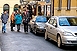 Büntették, de már újra a járdára állva lehet parkolni a Teréz utcában Büntették, de már újra a járdára állva lehet parkolni a Teréz utcában