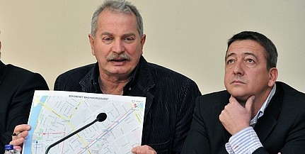 Százezer tüntetőre számítanak a szombati békemeneten Százezer tüntetőre számítanak a szombati békemeneten