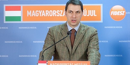 Lázár szerint Orbán nem beszélt puccskísérletekről Lázár szerint Orbán nem beszélt puccskísérletekről