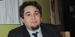 A pécsi Jobbik-elnök beszól az USA nagykövetének meg a Gandhinak A pécsi Jobbik-elnök beszól az USA nagykövetének meg a Gandhinak