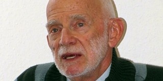 Kertész Ákos Kossuth-díjas író menedékjogot kért Kanadában Kertész Ákos Kossuth-díjas író menedékjogot kért Kanadában