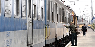 Egy vonattal kevesebb, pedig több mint egymillióan utaztak tavaly a Pécs-Budapest vonalon Egy vonattal kevesebb, pedig több mint egymillióan utaztak tavaly a Pécs-Budapest vonalon