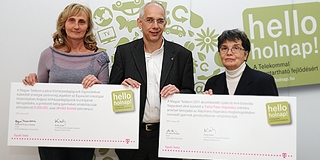 Milliókkal segíti a beteg gyerekek gyógyulását a pécsi Tölösi Alapítványban a Magyar Telekom Milliókkal segíti a beteg gyerekek gyógyulását a pécsi Tölösi Alapítványban a Magyar Telekom