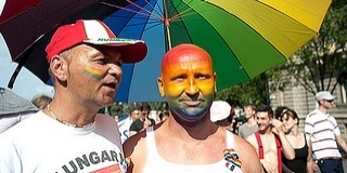 Egyelőre nem engedélyezi a homoszexuális felvonulást a BRFK Egyelőre nem engedélyezi a homoszexuális felvonulást a BRFK