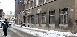 Várják a városháza megmentőjét Várják a városháza megmentőjét