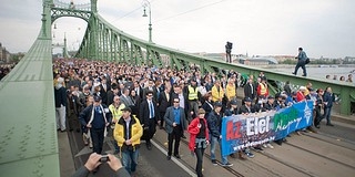 Kiss Péter az Élet Menetén: a náci tradíció ma is jelen van