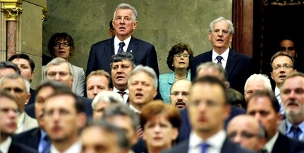 Közel 200 millióba került az államfőváltás Közel 200 millióba került az államfőváltás