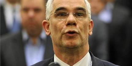 Navracsics nem bánja, hogy Balog elvitt tőle két államtitkárságot Navracsics nem bánja, hogy Balog elvitt tőle két államtitkárságot