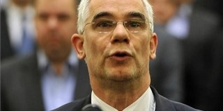 Navracsics nem bánja, hogy Balog elvitt tőle két államtitkárságot Navracsics nem bánja, hogy Balog elvitt tőle két államtitkárságot