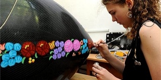 Kalocsaiba öltöztették autójukat a pollackosok az eco-maratonra