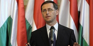 Kinevezésdömping: egy új miniszter, két államtitkár