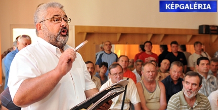 „Árokba löknek minket!” – elkeseredett bányászok a Pákolitz Házban „Árokba löknek minket!” – elkeseredett bányászok a Pákolitz Házban