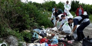 TeSzedd-akció: megyeszerte 63 helyszínen gyűjtik a szemetet TeSzedd-akció: megyeszerte 63 helyszínen gyűjtik a szemetet