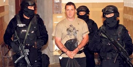 Felmentették Budaházyt, nem volt állam elleni bűncselekmény Felmentették Budaházyt, nem volt állam elleni bűncselekmény