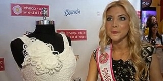 Menyasszonyi vécépapírruha-verseny a költséghatékonyság jegyében Menyasszonyi vécépapírruha-verseny a költséghatékonyság jegyében