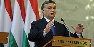 Orbán: hitelből nem lehet béreket emelni