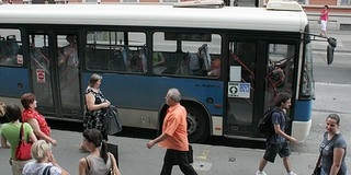 Árverezné a pécsi buszokat az adóhivatal - a város hitelből vásárolná vissza a járműveket Árverezné a pécsi buszokat az adóhivatal - a város hitelből vásárolná vissza a járműveket