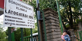 Mi lesz a Bőrklinikával, miután mégis marad a Leőwey gimi a Szent István téren?