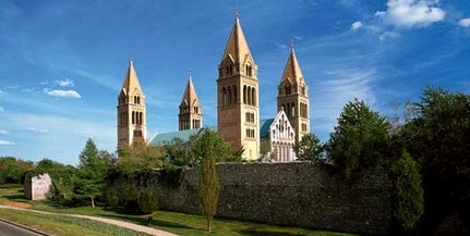 Éppen 1003 éve, hogy Szent István megalapította a Pécsi Püspökséget Éppen 1003 éve, hogy Szent István megalapította a Pécsi Püspökséget