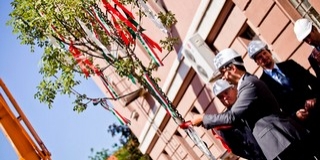 Hárommilliárdos beruházással jubilál a BAT Pécsi Dohánygyár Hárommilliárdos beruházással jubilál a BAT Pécsi Dohánygyár