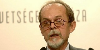 Bogár László: amiről a politikusok nem szeretnek beszélni Bogár László: amiről a politikusok nem szeretnek beszélni