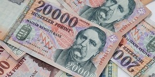 Fizethetünk, mint a katonatiszt: jövőre 630 panellakás árát költi a város hiteltörlesztésre Fizethetünk, mint a katonatiszt: jövőre 630 panellakás árát költi a város hiteltörlesztésre