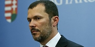 Giró-Szász: a kormány kifizeti az önkormányzatok adósságát