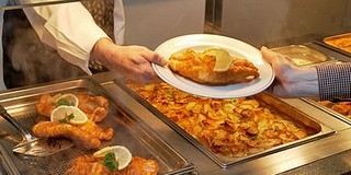 Visszakövetelik a Nevkó éttermét a kertvárosiak - a Hungast ígéri, januártól újraindul a menüzés Visszakövetelik a Nevkó éttermét a kertvárosiak - a Hungast ígéri, januártól újraindul a menüzés