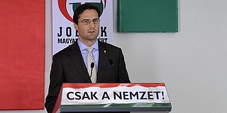Gyöngyösi elnézést kér Gyöngyösi elnézést kér
