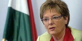 Hoffmann Rózsa nem mond le a tüntetések ellenére sem Hoffmann Rózsa nem mond le a tüntetések ellenére sem