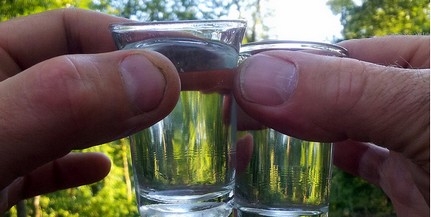 Óvatosan a töménnyel! 20 ezer liter metil-alkoholt loptak el Óvatosan a töménnyel! 20 ezer liter metil-alkoholt loptak el
