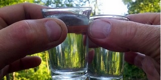 Óvatosan a töménnyel! 20 ezer liter metil-alkoholt loptak el Óvatosan a töménnyel! 20 ezer liter metil-alkoholt loptak el
