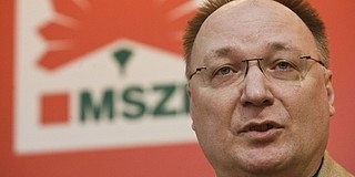 Íme az Orbán-kormány tizenkét bűne - a szocialisták szerint Íme az Orbán-kormány tizenkét bűne - a szocialisták szerint