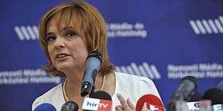 Szalai Annamária szerint nem ruházható át a közmédia feladata
