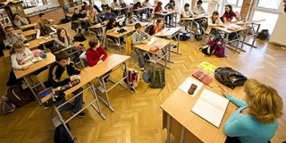 Ezer tanfelügyelő áll munkába szeptemberben Ezer tanfelügyelő áll munkába szeptemberben