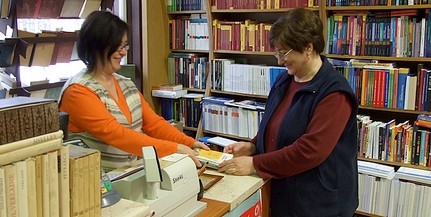 Naponta százak tennék pénzzé a könyveiket, megélhetési okokból, a kultúra városában Naponta százak tennék pénzzé a könyveiket, megélhetési okokból, a kultúra városában