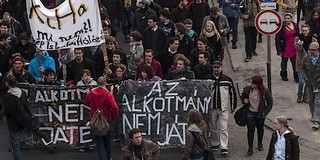 Egy pécsi gimnazista lány, Aradi Fanni is felszólalhatott a szombati fővárosi ellenzéki tüntetésen