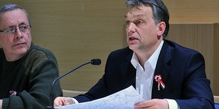 Orbán: 155 embert még nem sikerült kimenteni a hóból Orbán: 155 embert még nem sikerült kimenteni a hóból