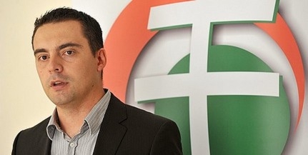 Vona inti a szurkolókat, hogy ne üljenek fel a provokációknak Vona inti a szurkolókat, hogy ne üljenek fel a provokációknak