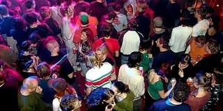 Hamarosan a kertvárosiakat is hazaviszi a pécsi parti busz, de a járatok száma csökken